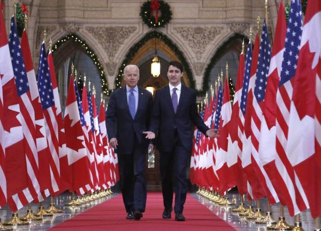 為瞭對抗中國，拜登聯手加拿大總理特魯多，這次還踩瞭特朗普一腳-圖2