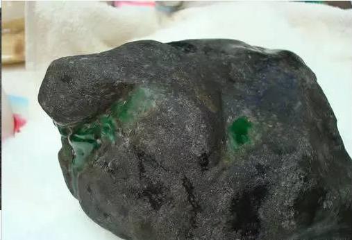 象牙|从事赌石多年的经验（七）：关于翡翠皮壳的硬核知识！