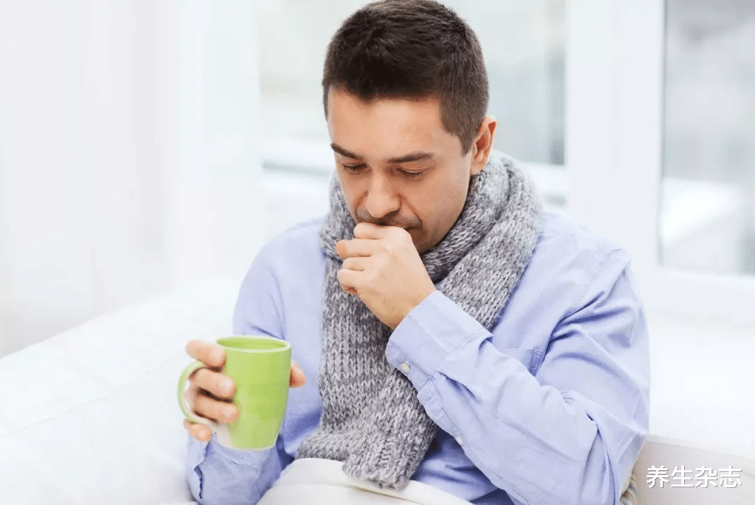 肺癌|肺癌多半是“拖”出来的，身体3处疼痛，或是癌信号，尽快去做肺部CT