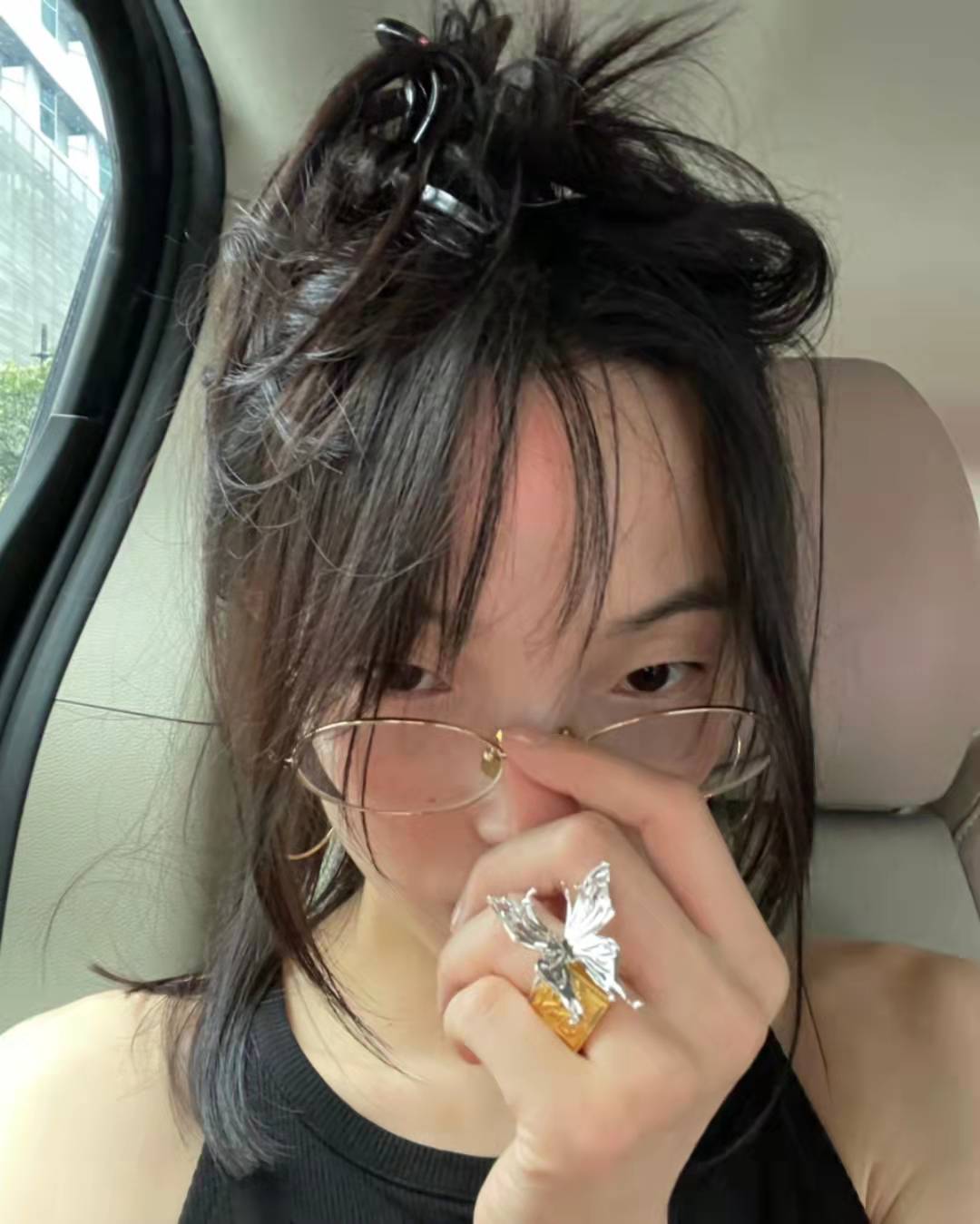 雎晓雯|雎晓雯广告照片遭恶评,定义审美变相貌攻击,小眼睛不再“高级”