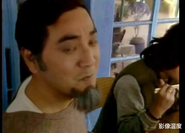 射雕英雄传|83版射雕拍摄片场高清50图：郭靖戴眼镜拿话筒搞怪，翁美玲冻得发抖