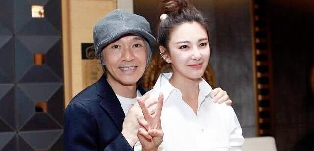 张雨绮|5位做“双眼皮”的明星，白敬亭形象大增，张雨绮因此跟星爷大吵