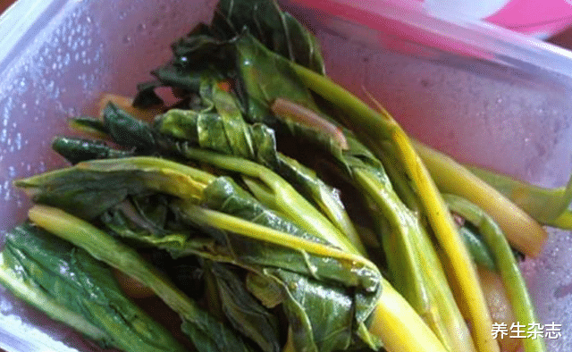 韭菜|韭菜是肝病“发物”？医生坦言：无知，要想养好肝，远离3种蔬菜