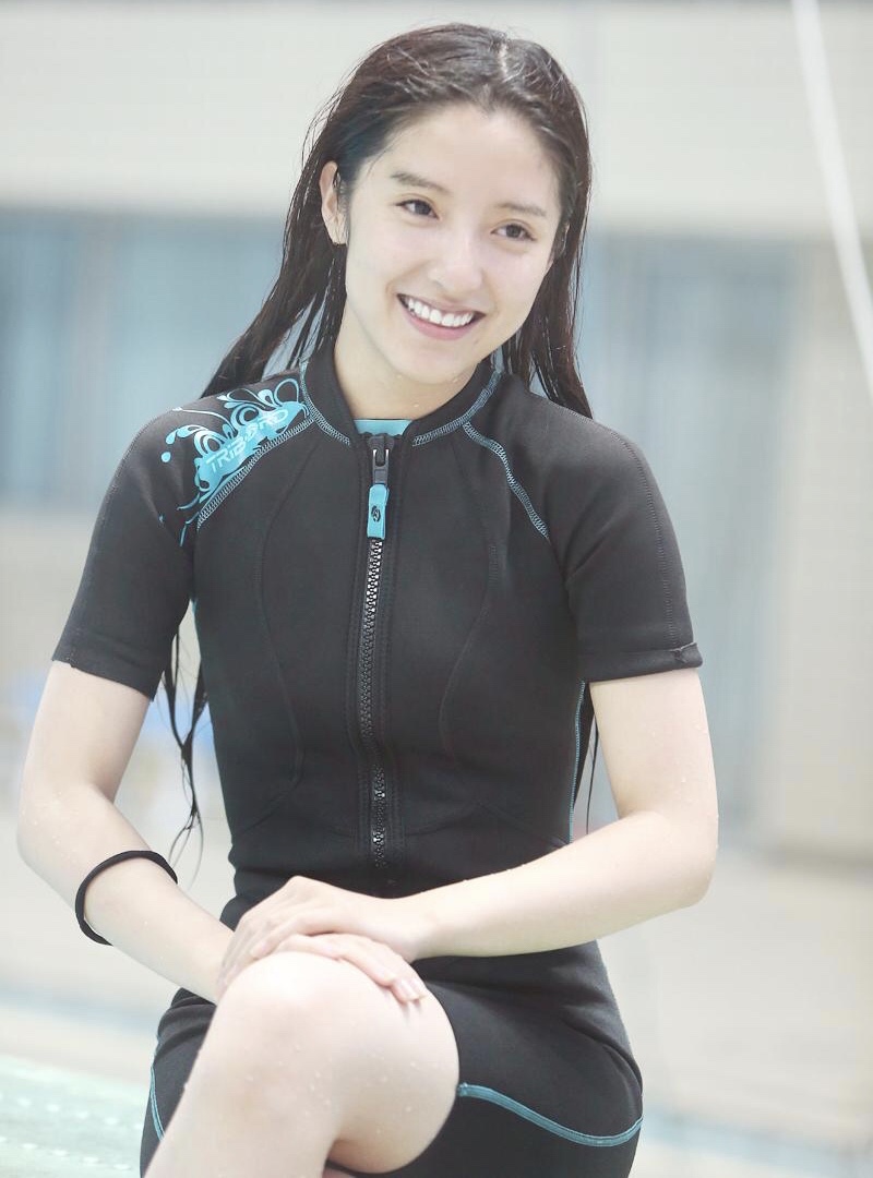 pua|09年快女最美选手,自曝遭遇“职场PUA”,出道即被雪藏!