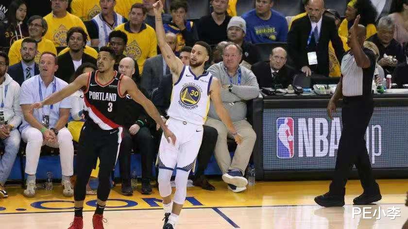 斯蒂芬·库里|生涯2823记三分球！恭喜库里，是你让篮球变得更糟！