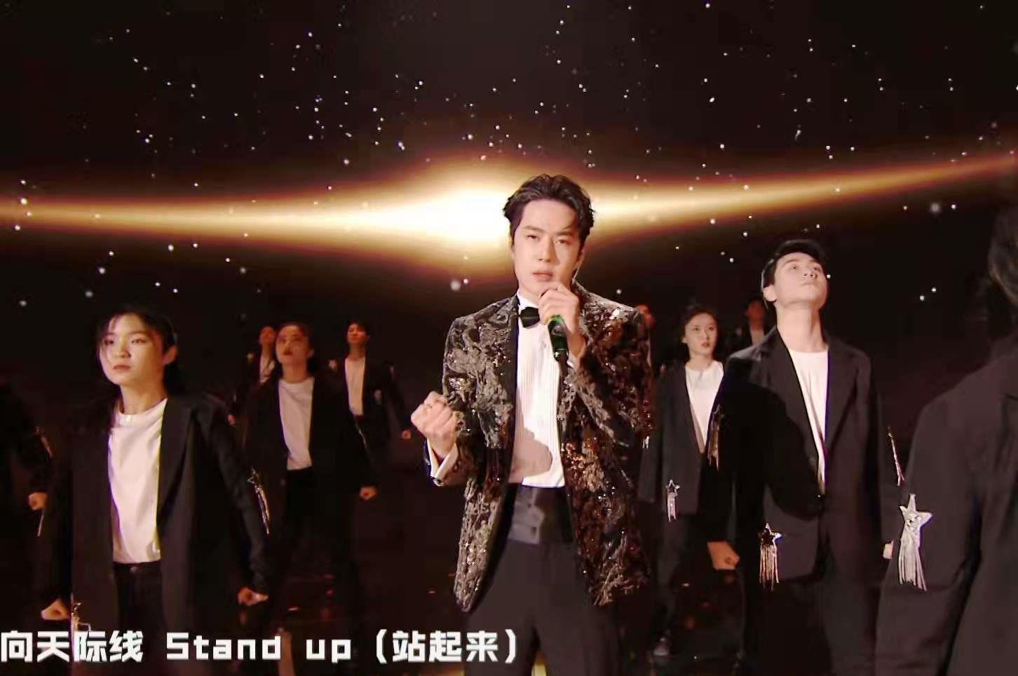 跨年晚会|湖南跨年晚会实力派歌手稳，流量歌手尬，2个环节让人感动落泪