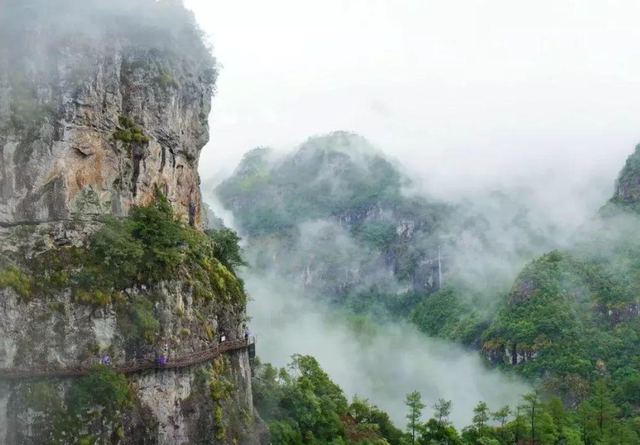 福建省 福建一个冷门的“人间仙境”，美景不输九寨沟，被称“鸳鸯之乡”