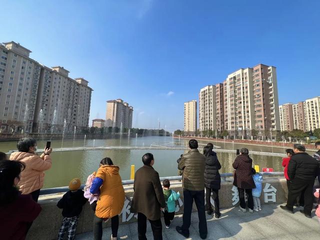 |市属保障房基地收获新年礼物！惠南大居里有了滨水绿地公园