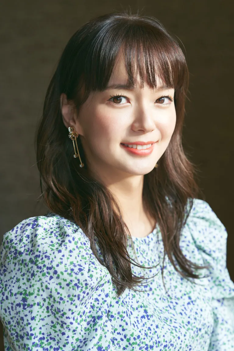 圣诞节|刚生完第一个孩子，她就火速复出了