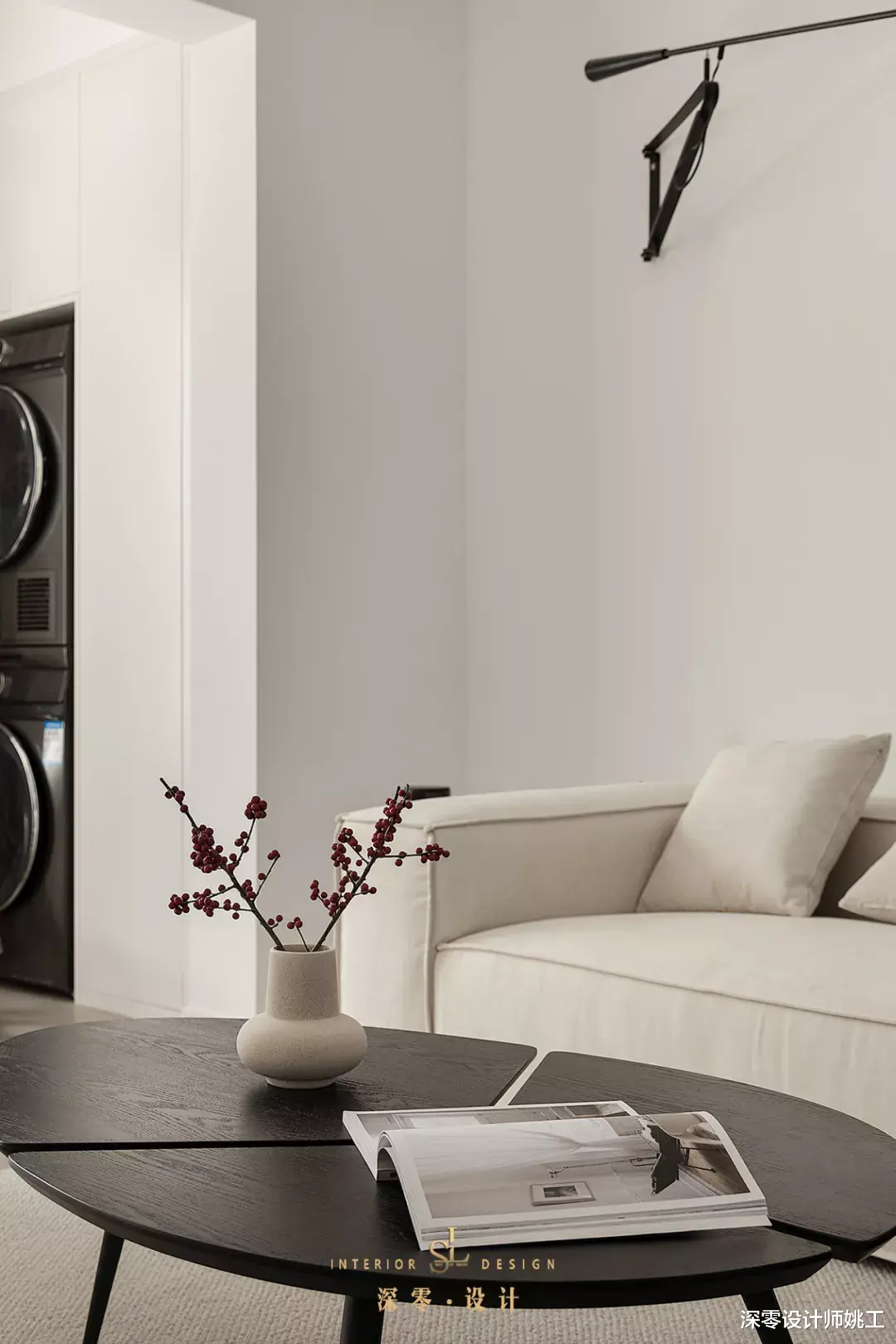 118㎡四室改两室,餐厨打通多个办公区,实现3个功能区的划分