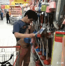 美人閣 我們工地都成了快樂的游戲場，哈哈哈