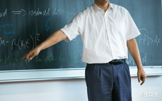 甲状腺癌|夫妻俩患甲状腺癌离世，留下未成年的儿子，医生：脖子早有提示，却不在意