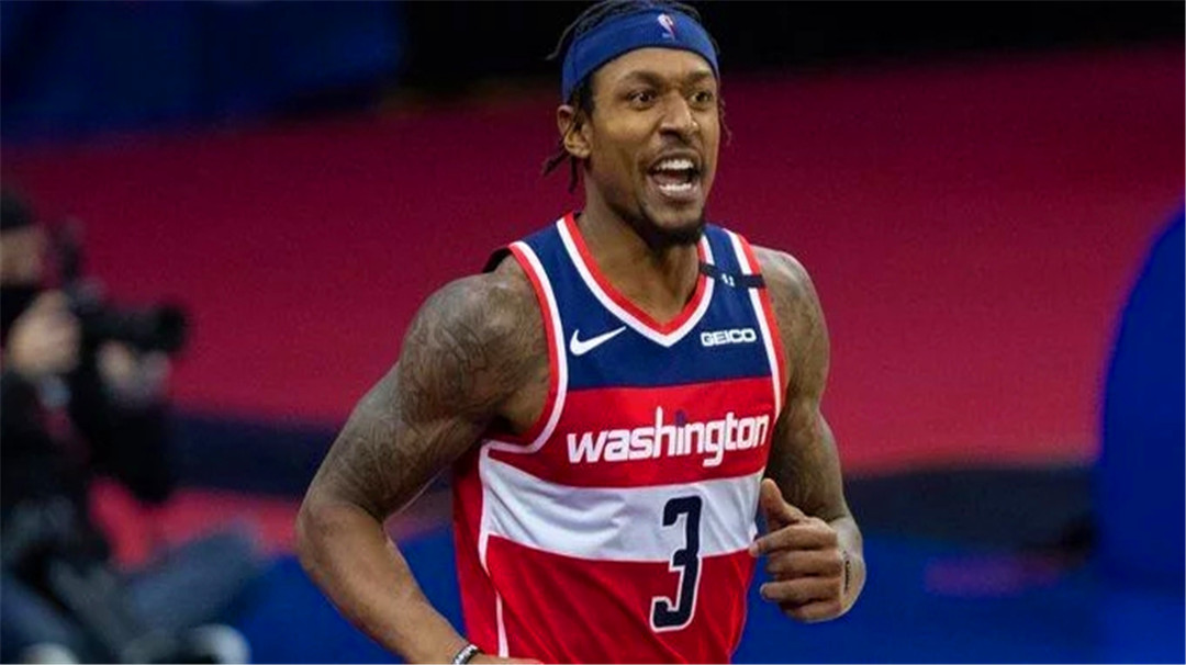 比爾|奇才隊(duì)終于妥協(xié)！比爾離隊(duì)倒計(jì)時(shí)：心儀下家浮出水面