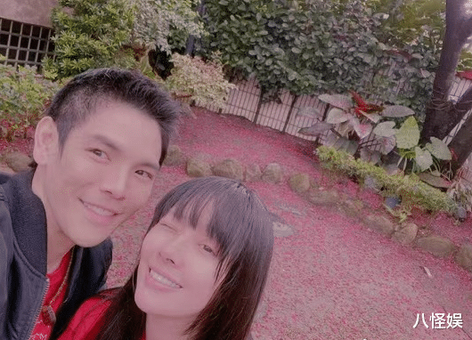 郭碧婷|向佐晒全家福过情人节，全程抱女儿父爱满满，郭碧婷状态如小女生