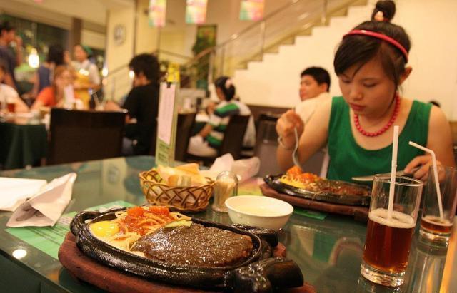 牛排|提醒：常见的4种肉或都是人工合成，没营养还浪费钱，家长别给孩子吃了