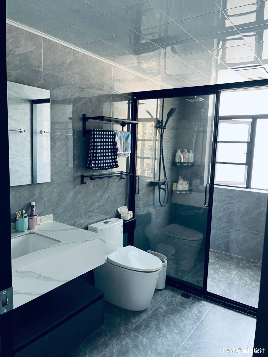 新房终于入住，再也不需要租房子，全屋效果很喜欢，给大家分享！