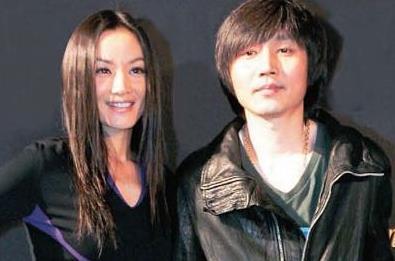 胡兵|50岁的胡兵，和兄弟走上分岔路，错过2个女人，现在还孤身一人