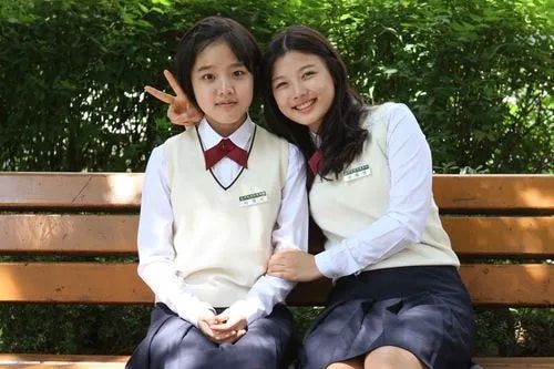 詹妮弗·洛佩兹|“天才童星”金香奇：3岁出道12岁就爆红，被众多前辈捧在手心里