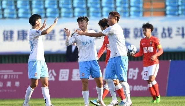 嘟小薯 广州恒大一线队仍未集结，球队资金已枯竭，有人想要离队！