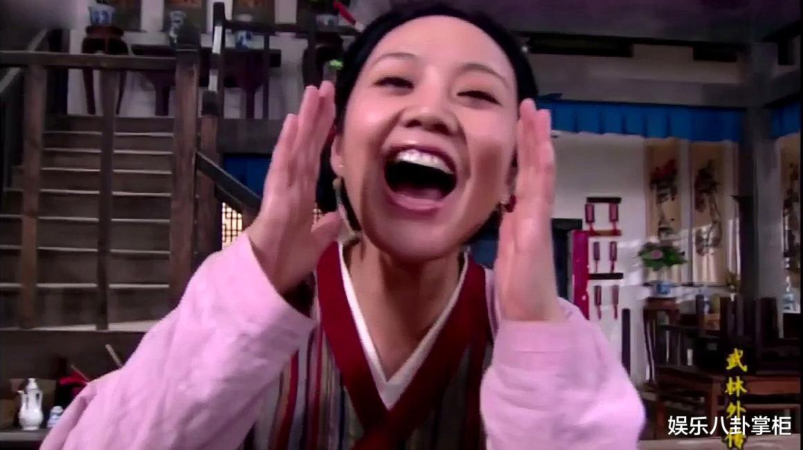 闫妮|台词生硬表情夸张，50岁闫妮的演技，越来越没法看了