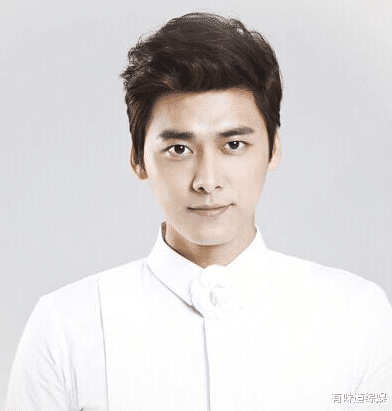 李易峰|李易峰的“逆袭”之路，8年前我给你做配角，4年后你给我跑龙套