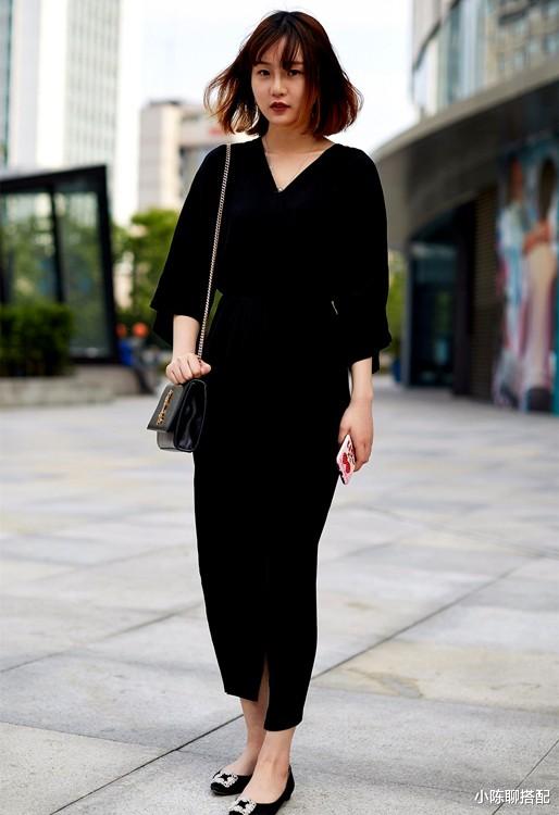 小陈聊搭配 秋季40岁女人怎样穿才有高级感?做到这8点,可以轻松实现