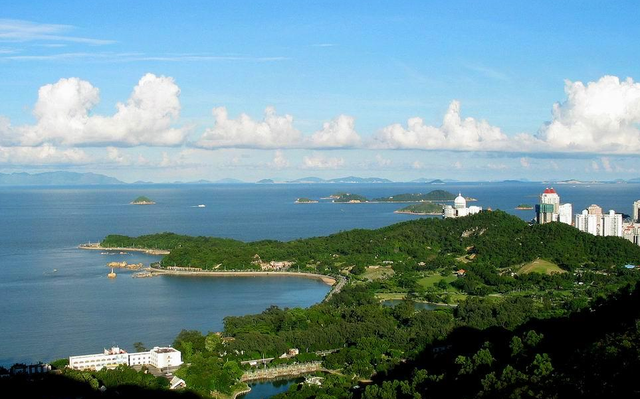 4a景区 我国四大宜居城市，个个风景秀丽，气候宜人，旅游定居的绝佳去处