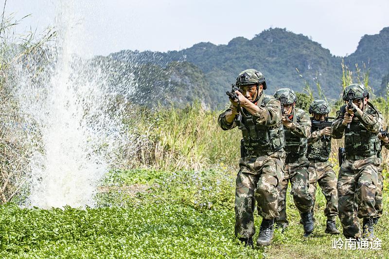 |退伍还是留队？这是小王的困惑，我分析了五点，他就有答案了！