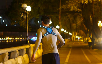 天天听健康 41岁男子坚持晨跑，肺结节成癌，医生：运动时一个习惯，等于“慢性自残”