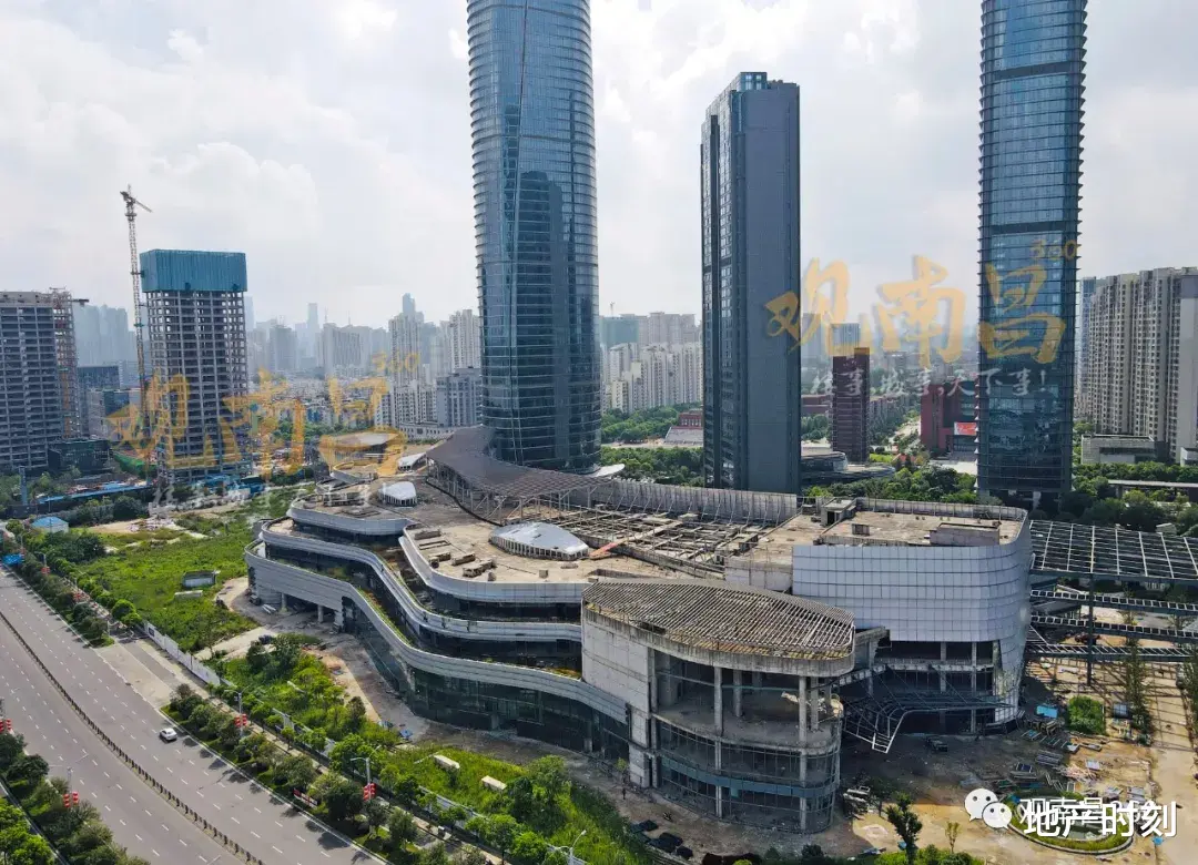 立案侦查|凤凰洲大型商业加速？它的外立面新效果首秀！