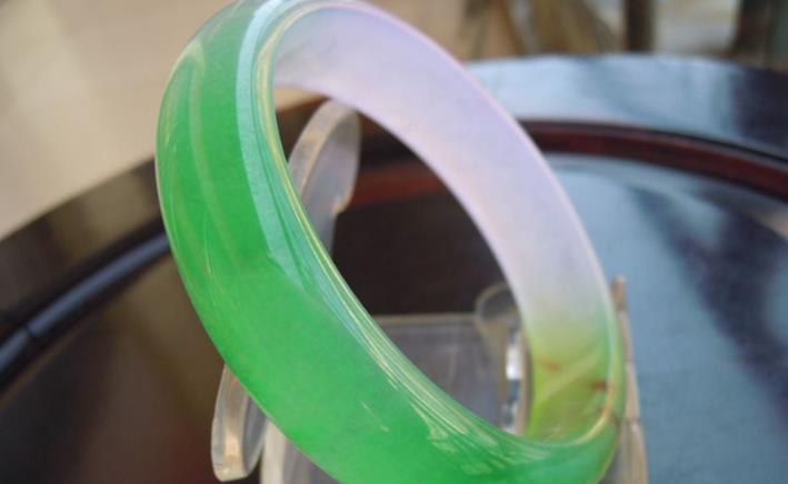 翡翠|和石头没有区别,却深受大家欢迎的翡翠,你知道几种?