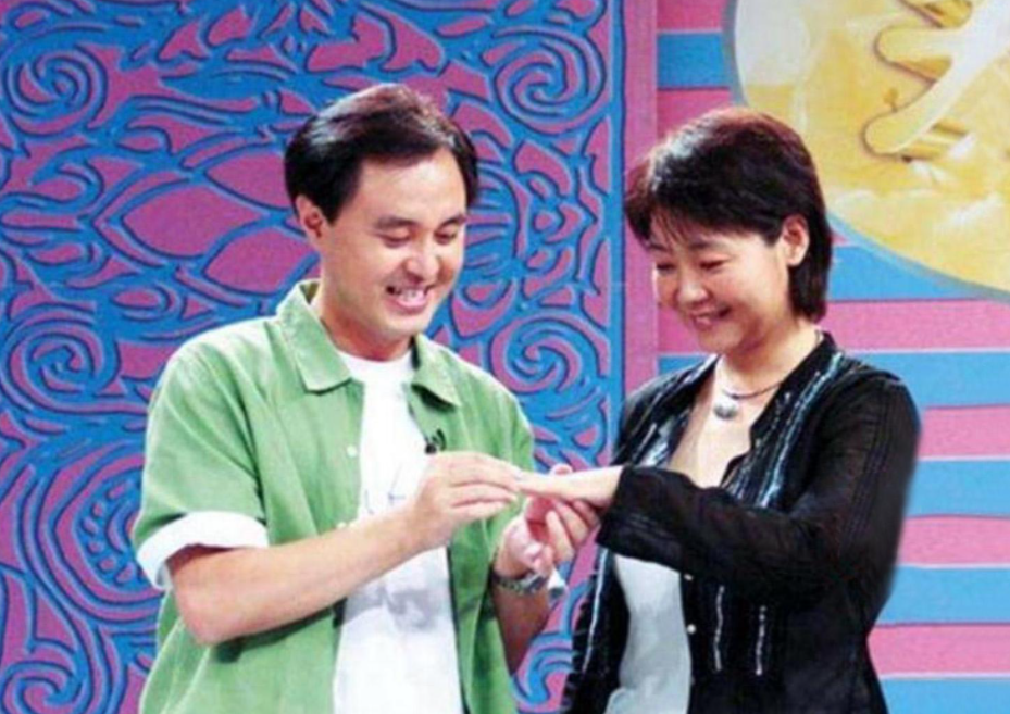 陈宝国|10位零绯闻的老戏骨，个个都和原配白头到老，最长的相守65年