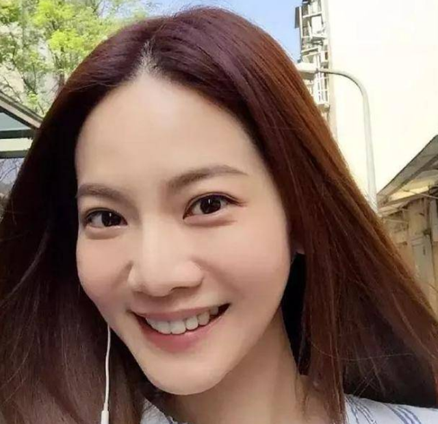 辰亦儒|昔日《爱情魔发师》的假小子女主，如今是飞轮海辰亦儒的美娇妻哦