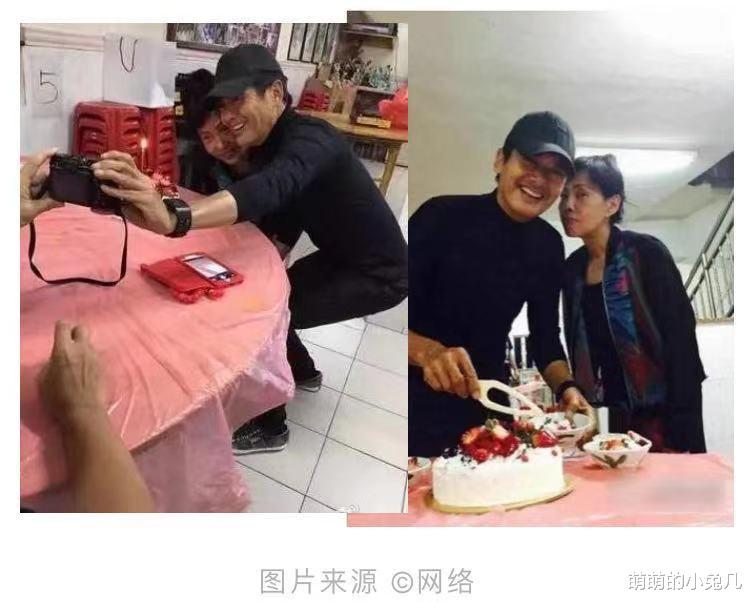 周润发|65岁周润发满头白发，吃路边摊，捐56亿后，晚年生活变化巨大