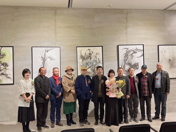 开幕式|线与墨的大道至简与大美天成 恩脉最新个展在喜玛拉雅美术馆开幕