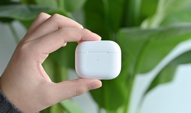苹果|苹果AirPods 3测评:相比上代提升颇多,空间音频效果显著