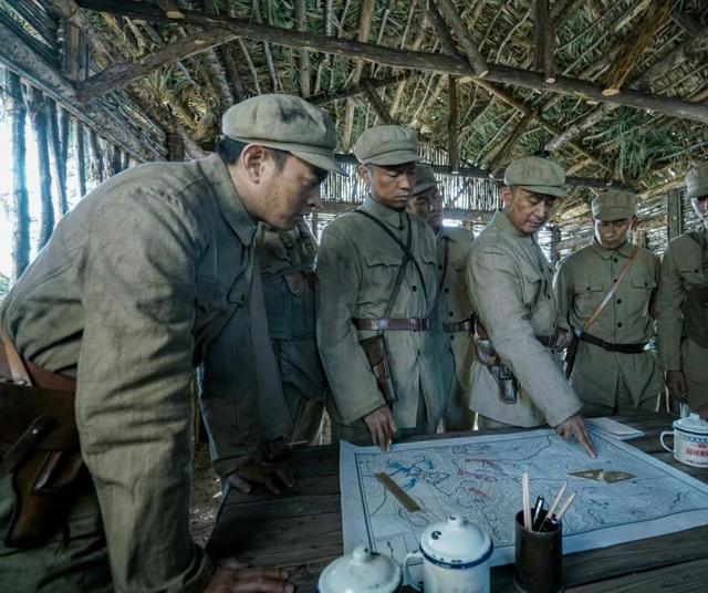 电影|《抗美援朝》耗资3000万，为何被禁21年不上映？全因这起事件！