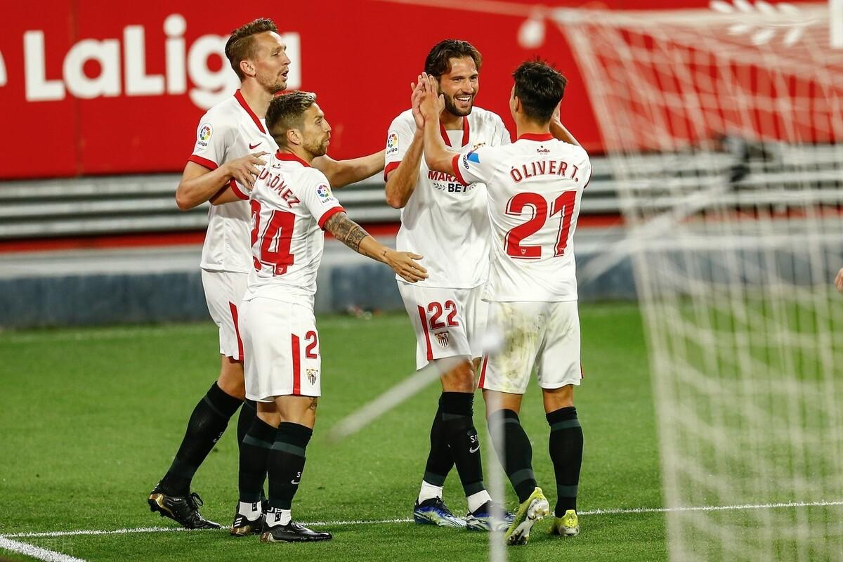 曼联|4.4足球精析：纽卡斯尔VS热刺、曼联VS布莱顿、塞维利亚VS马竞