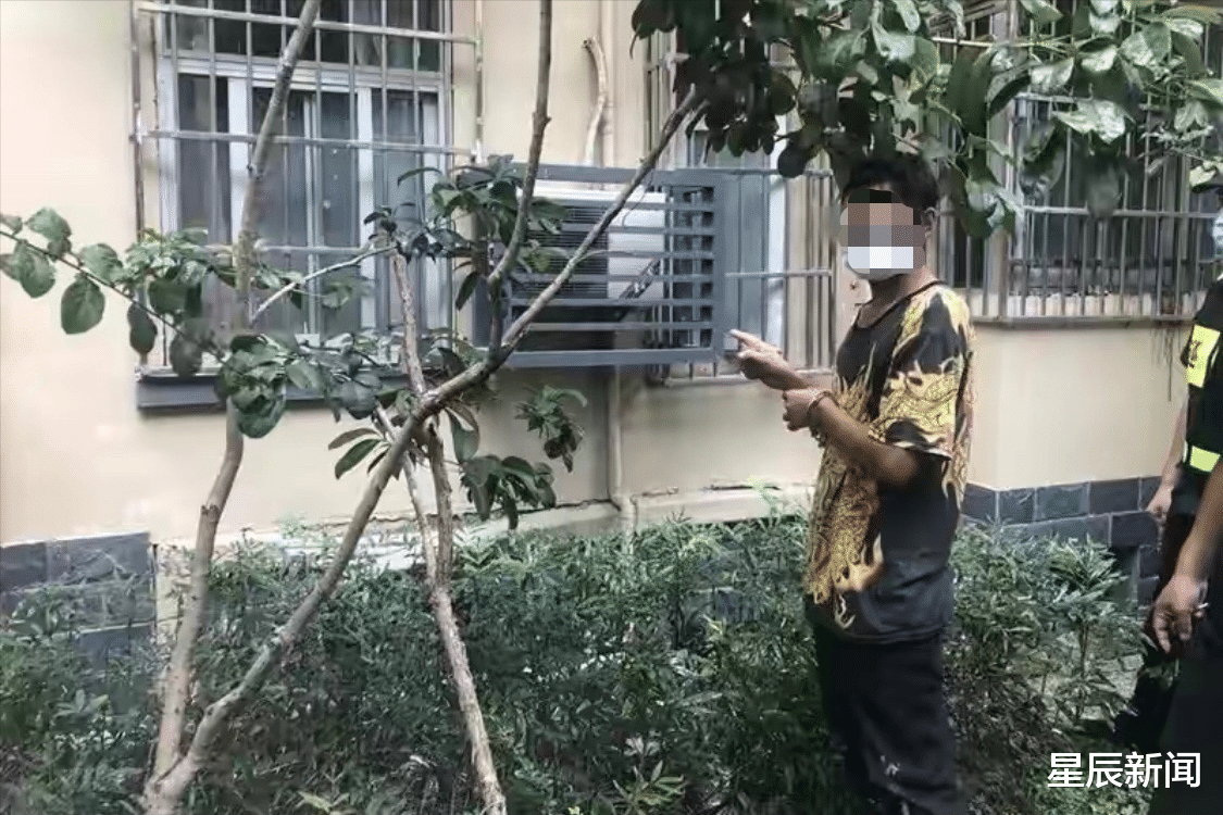 霸王龙 每次洗澡都有巧合?浙江男子偷拍女邻居被抓:与妻子分居两地太寂寞