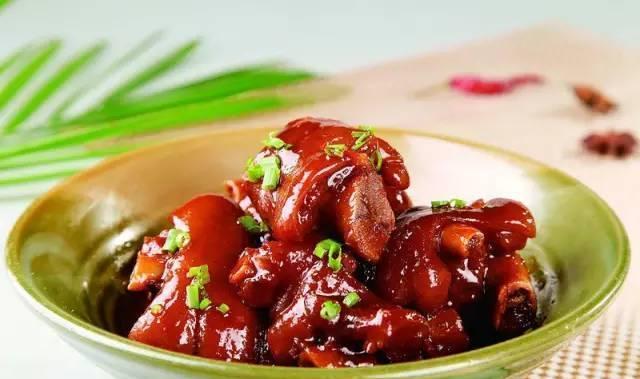 毛豆|四道肉菜上桌，我家厨房竟无油烟味，火王太空灰帮我打造智能厨房