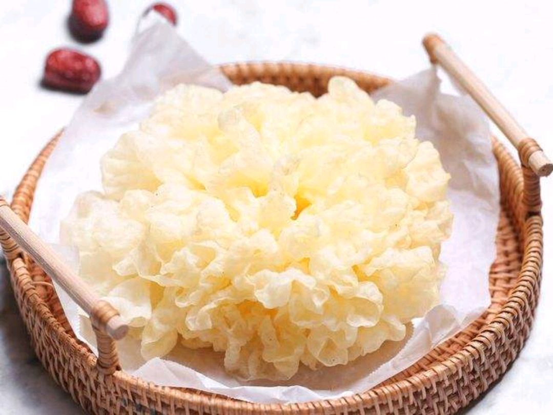 馒头|肺出现了问题，面部有什么提示？若无这4个表现，肺还不错