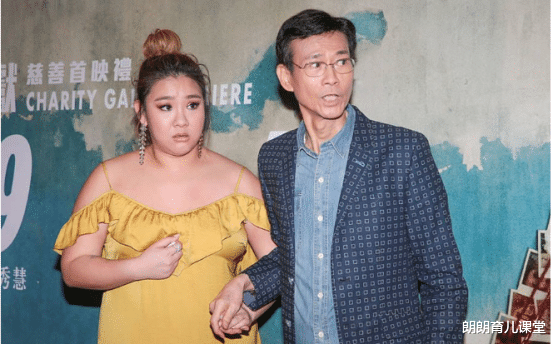 郑少秋|郑少秋3任妻子4个女儿，同父不同命，如今生活差距不是一般大