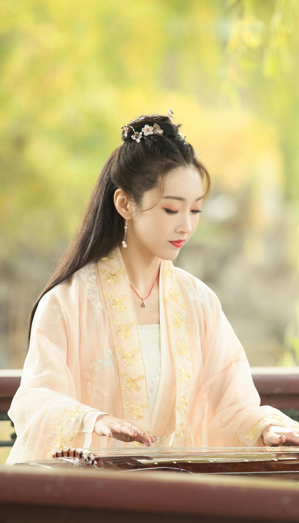 木木尔小倩|她是古装圈公认的“大家闺秀”,出道13年居然还不火?