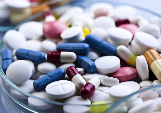 肝脏|肝一“硬”，屁就多！别以为爱放屁是通畅，或许是肝在“求救”