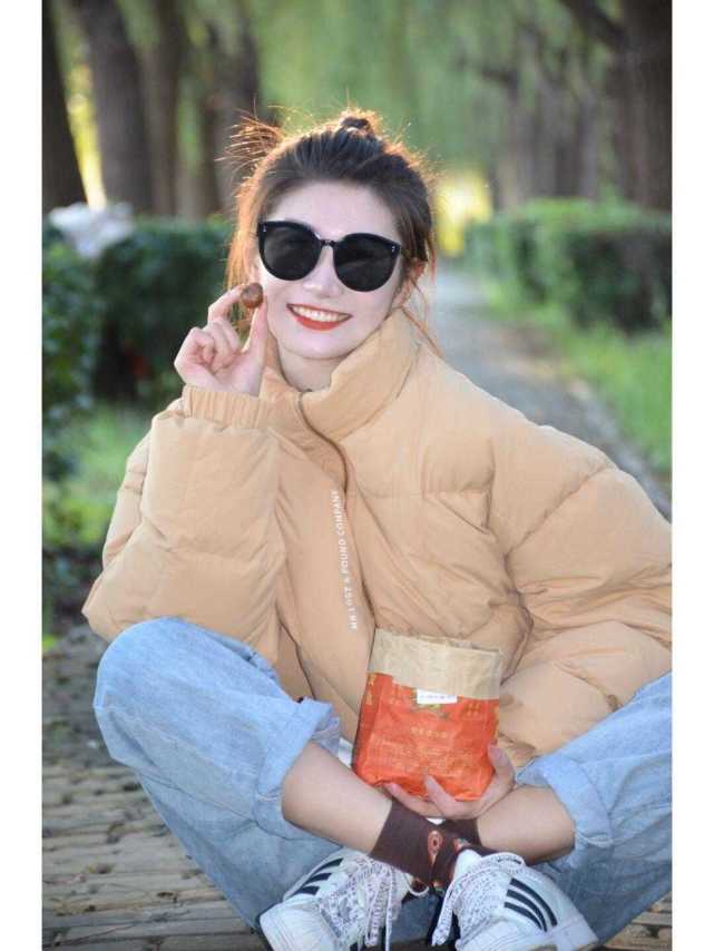 何有强 冬天的羽绒服千万别乱买，照着这个标准选，有格调又有品味