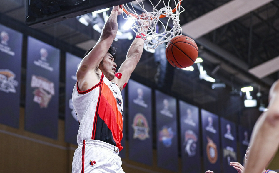 刘华体会讲体育课|CBA前瞻:新疆再战广州全力避连败,李楠有望送青岛首次连胜