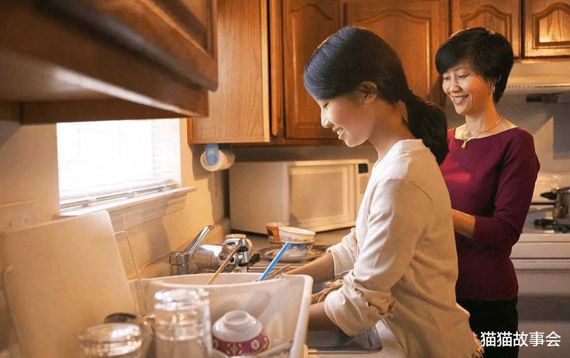 猫猫故事会|62岁阿姨再婚,老人再婚依然会拥有幸福,他给了我太多惊喜