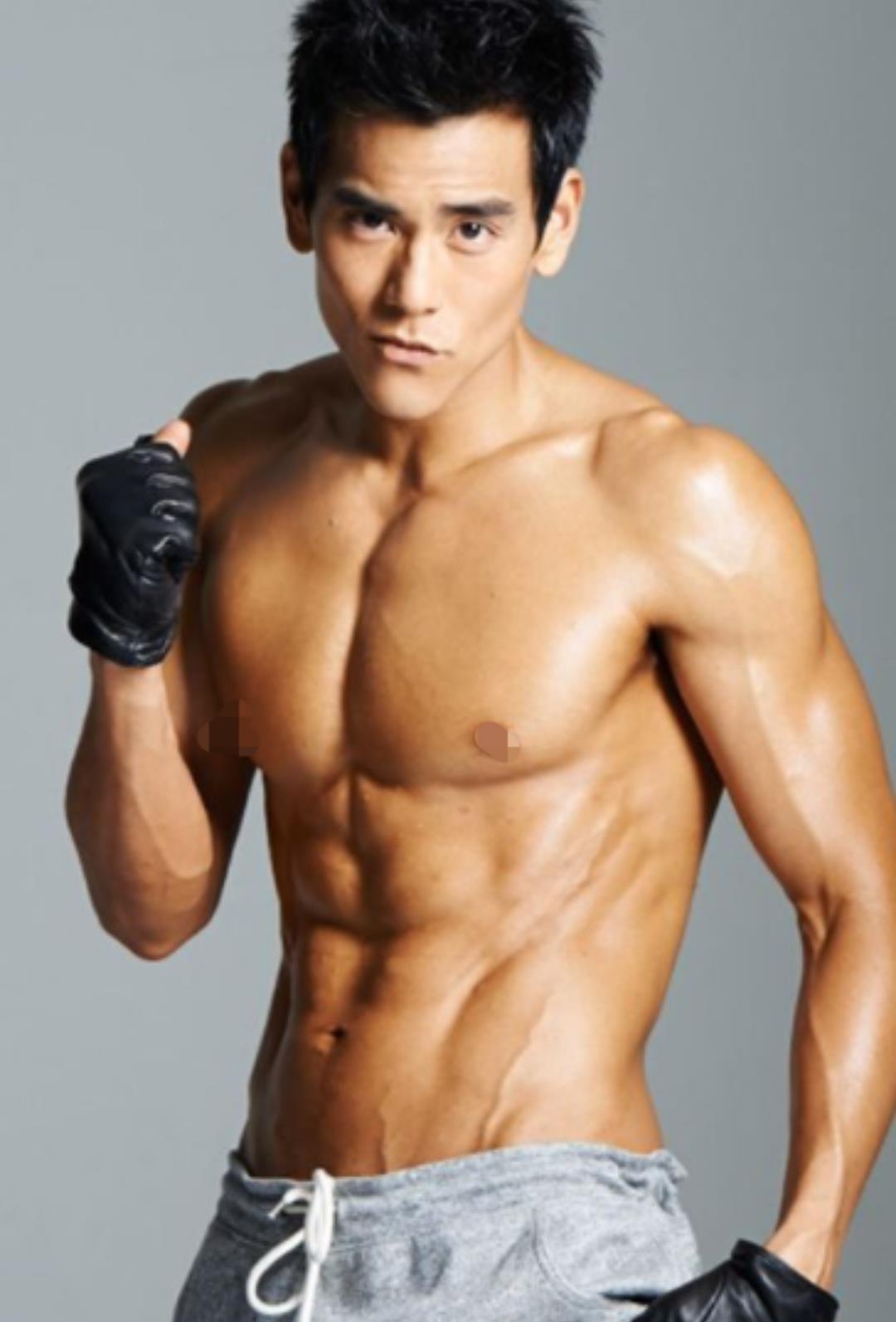 任嘉伦|身材不够道具来凑！任嘉伦不是第一人，范世錡曾坦白拍戏用假胸肌