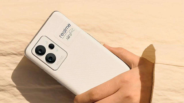 realme|增速迅猛!realme暴涨831%,成为全球第四大中国手机厂商