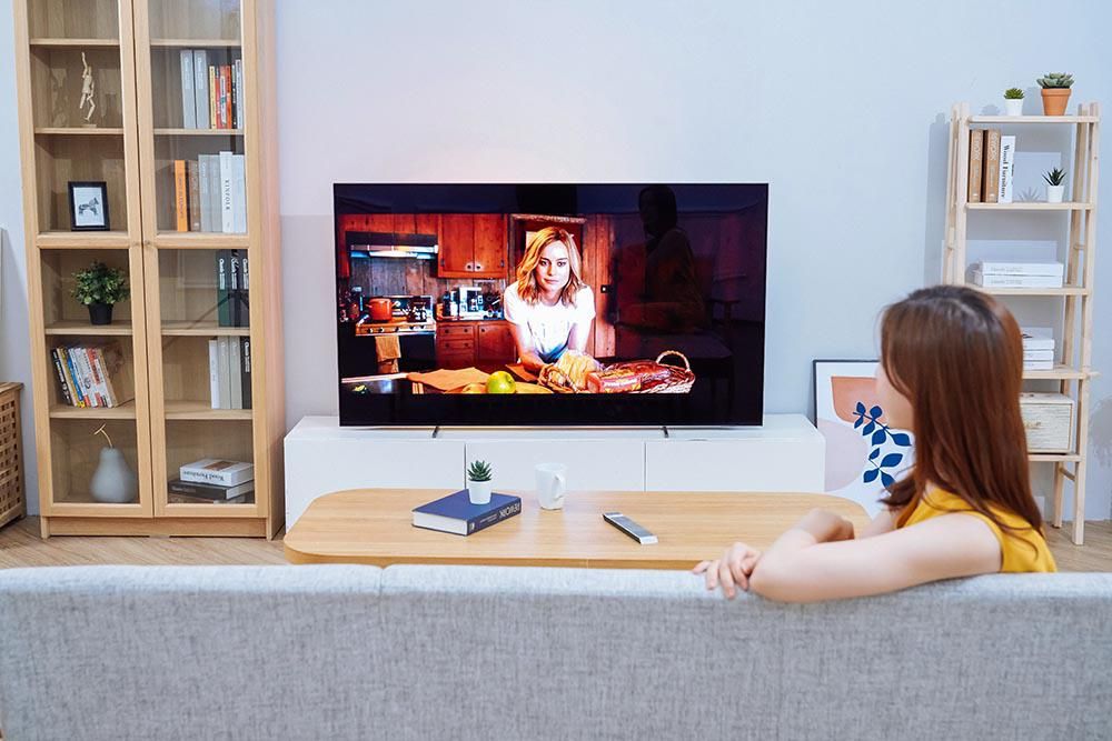 OLED|飞利浦65PUF7294大型OLED电视评测：绝美影音感动、智慧旗舰首选
